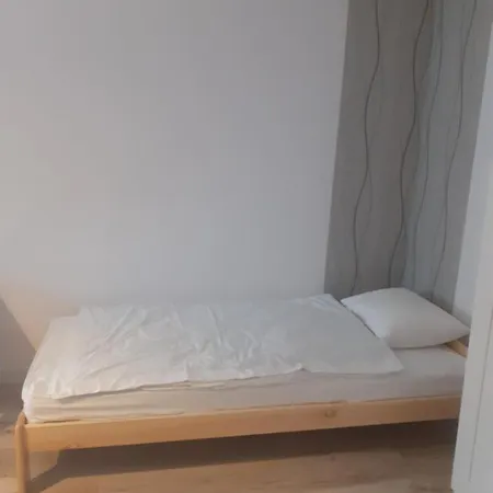 Apartment Mieszkanie Wakcyjne W Kamienicy Kudowa Zdroj