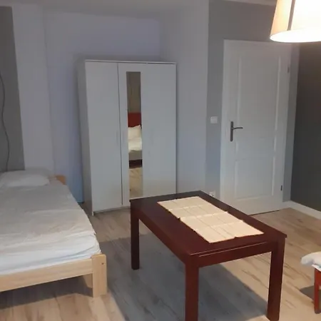 Mieszkanie Wakcyjne W Kamienicy Apartment *